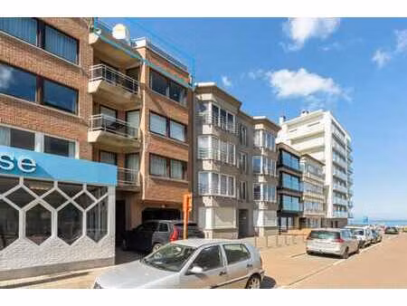 penthouse avec vue latérale sur mer