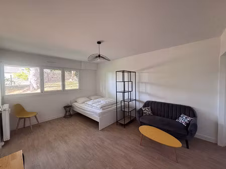 palaiseau studio meublé à louer