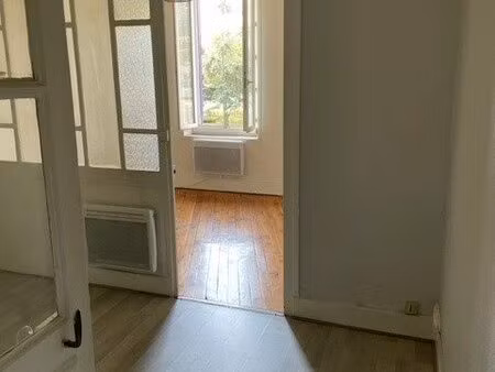 249 rte de genas 69100 villeurbanne