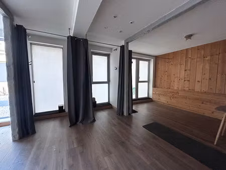 local commercial bergerac 40 m2