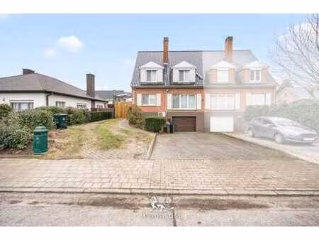 maison spacieuse  écoénergétique avec plus parking