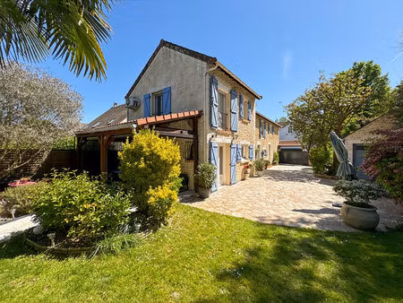 vente maison 7 pièces  166.00m²  jouy