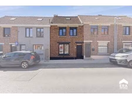 maison rénovée au centre de heuvelland