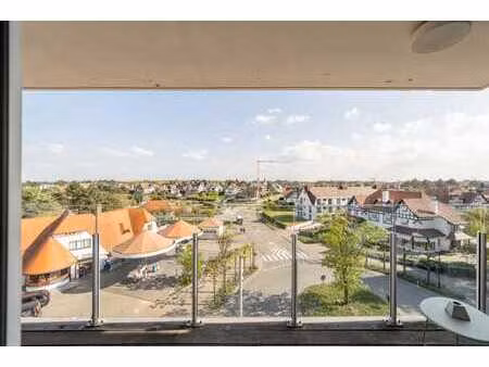 exclusif: appartement spacieux avec une vue dégagée