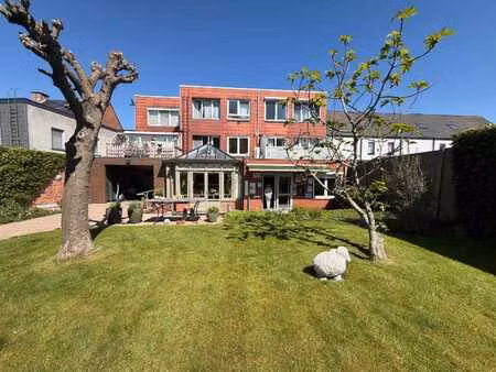 gelijkvloers appartement met het gevoel van een bungalow...