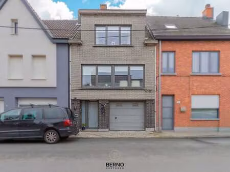 op te frissen bel-etagewoning