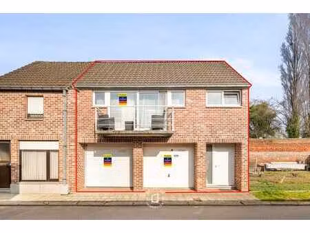 goed onderhouden woning incl. 2 garages