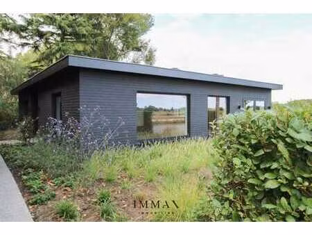 bungalow entièrement rénové et exceptionnel avec jardin et v