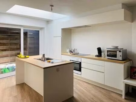 centraal gelegen woning met 4 slaapkamers!