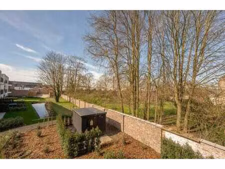 royaal appartement met 2 slaapkamers op de eerste verdieping