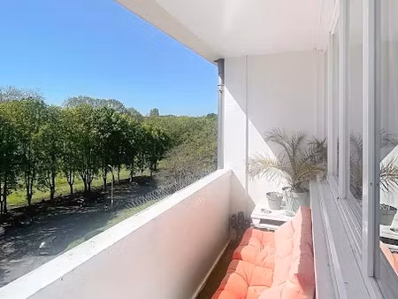 location appartement 4 pièces 64 m² à verneuil-sur-seine (78480)  1 200 €