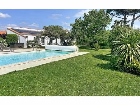 maison dompierre-sur-mer m² t-6 à vendre  897 000 €