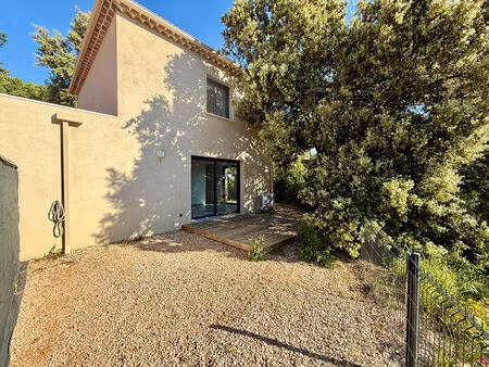 villa récente proche du centre-ville saint-maximin