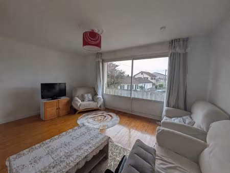 appartement t4 avec vue dégagée - faibles charges