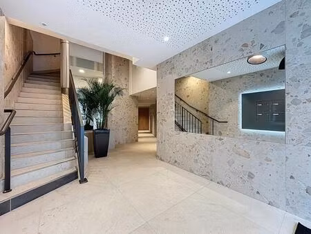 t3 -73 50 m2 - résidence haut de gamme - terrasse - parking et ascenseur