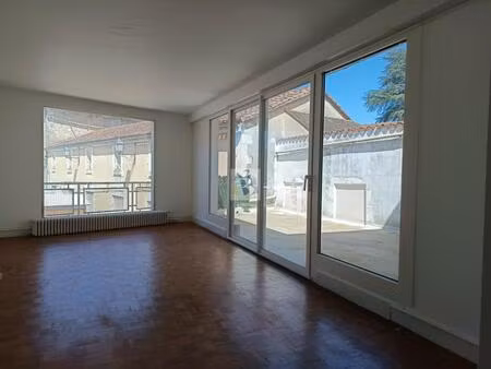 grand appartement t6 la rochefoucauld