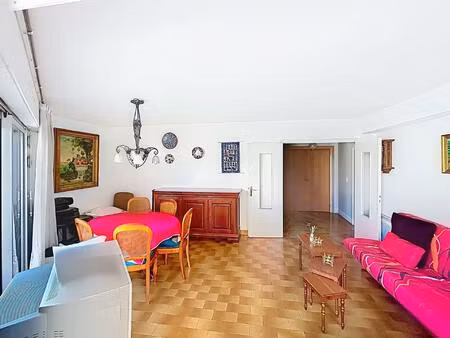 proche toutes commodités appartement t3 lumineux