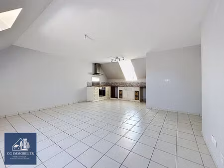 appartement pierrefonds  3 pièces 63 m²  2 places de parking