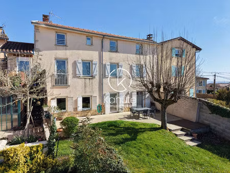 maison de 120m2 située sur la commune de saint didier au mont d'or  4 pièce(s)   3 chambre