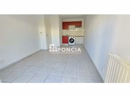 roseraie - appartement t2 - terrasse - parking