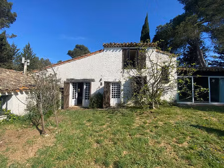 bergerie du début xxème aménagée en habitation dans les années 60  à rénover