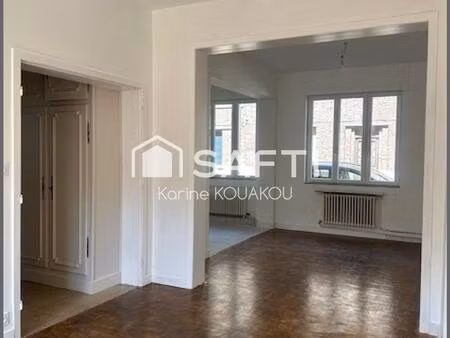 immeuble de 210m2 à douai idéalement situé à proximité immédiate des écoles et des transpo