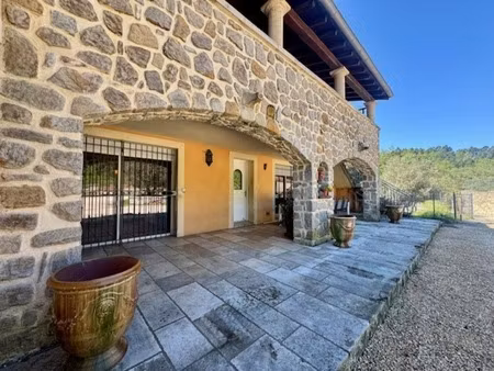 maison à vendre 9 pièces laval pradel (30)