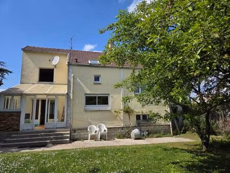 dans le secteur ferdinand buisson de montgeron  maison familiale de 116 m² sur un terrain 