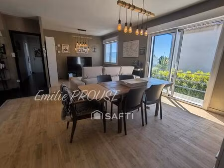 superbe maison rénovée avec piscine