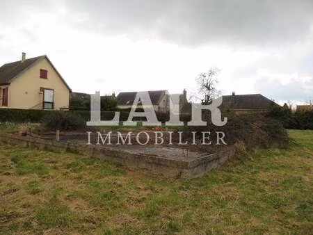 vente terrain à pre-en-pail (53140) : à vendre / 931m² pre-en-pail