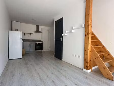 location appartement 2 pièces piscine à combrit (29120) : à louer 2 pièces piscine / 26m² 