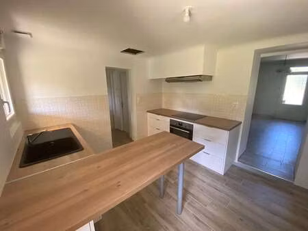 location maison aux sorinières (44840) : à louer / 118m² les sorinières
