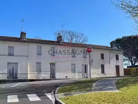 vente maison 10 pièces 350 m² à le fieu (33230)  69 000 €