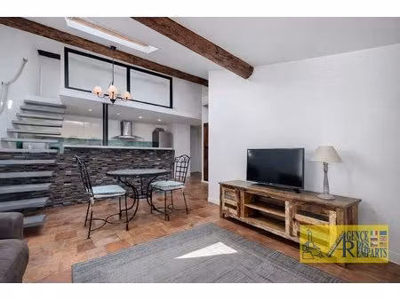 vieil antibes appartement t3 de charme au cœur d’une adresse emblématique