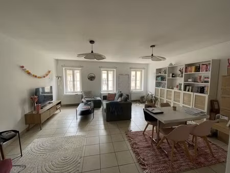 à louer appartement 55 5 m² – 802 € |thionville