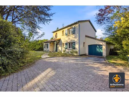 vente maison 5 pièces 117 m2 à francheville