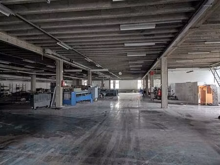 location local d'activités rosny sous bois 1 031 m²