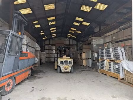 location terrain esbly 6 900 m²