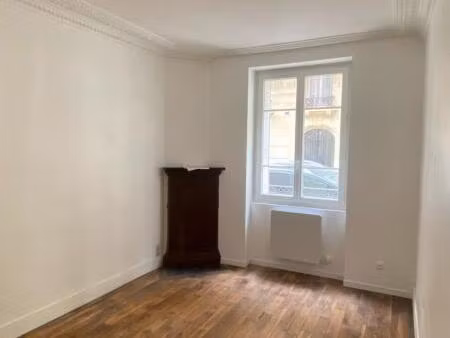 appartement 2 p à paris 20ème