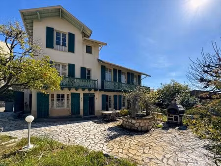 nice cimiez/libération - villa de charme avec terrain plat