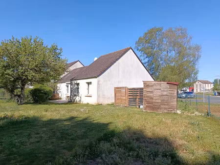 vente maison 4 pièces 64 m² à nérondes (18350)  85 000 €