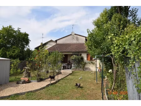 vente maison 4 pièces 82.65 m² à saint-astier (24110)  81 350 €