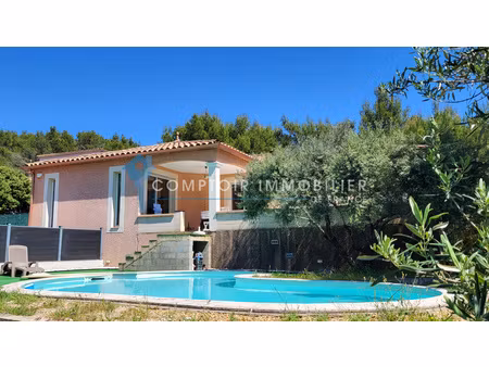 maison 4pièce(s) 3chambre(s) 105 m² beaucaire (30300)