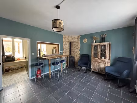 vente maison 4 pièces 150 m² à etaves-et-bocquiaux (02110)  104 900 €