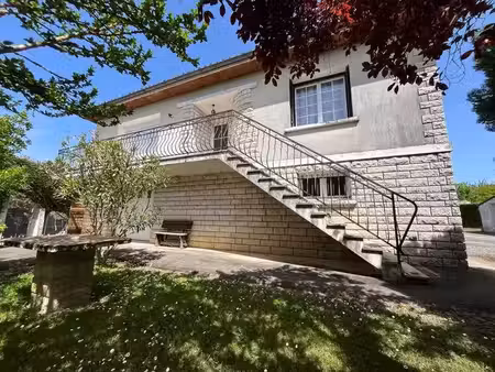 vente maison 8 pièces 115 m² à juille (16230)  98 280 €