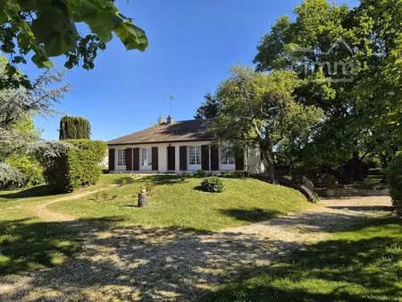 maison 5 pièces  3 chambres avec ancienne maisonnette