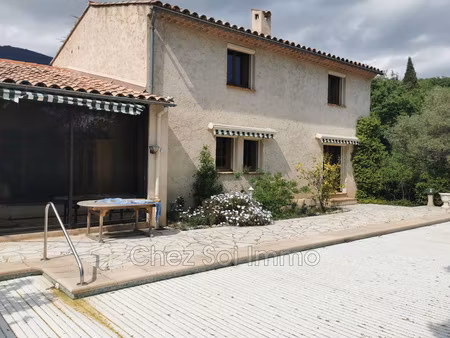 maison de standing à seillans