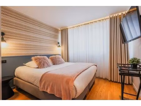 prestigieuse maison en vente canal saint martin  château d’eau  porte saint-denis  paris  