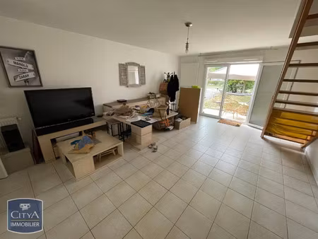 maison à louer 4 pièces 76.24 m² - ploeren (56) - 780€