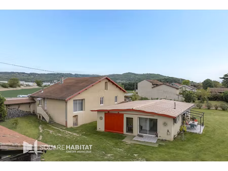 achat maison 8 pièces 236m²